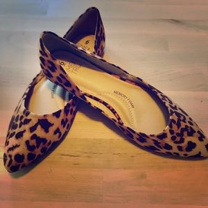 Time and Tru Animal Leopard Flats